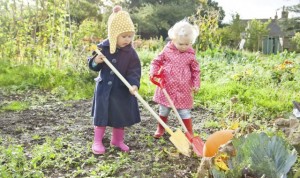 agrinido-agriscuola-bambini-natura-orto-4-e1396176139111-640x380